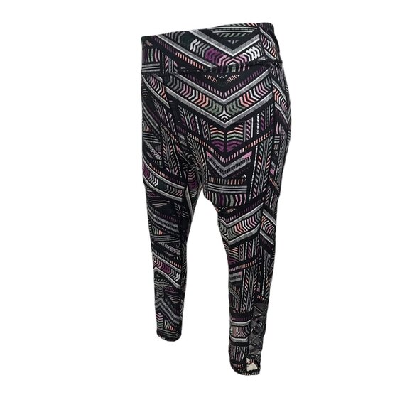 Gaiam XL Geometric Pattern Yoga Leggings Crisscross Cutout Gym Fitness Workout - Picture 6 of 8